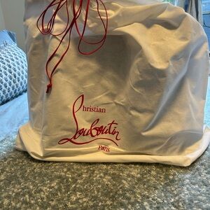 Christian Louboutin Tote black with red ‘undersole’